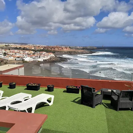 Cosy Flat Beachside Apartment Playa Del Hombre