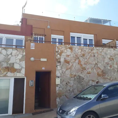 Cosy Flat Beachside Apartment Playa Del Hombre